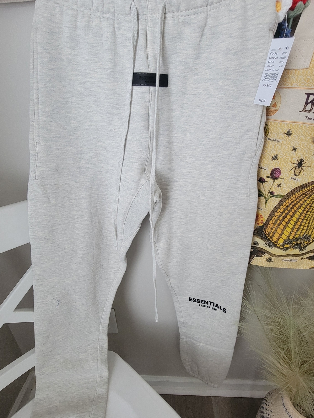 Essentials Unisex Jogger Sweatpants In Light Heathered Oatmeal Size XS